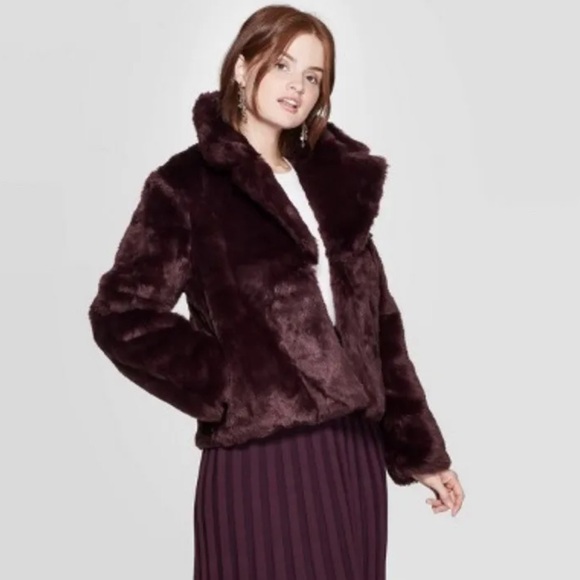 NWT a new day target burgundy faux fur jacket Medium - Picture 1 of 3